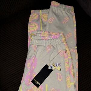 🔥NWT Banana Monkey Bone Paisley Joggers